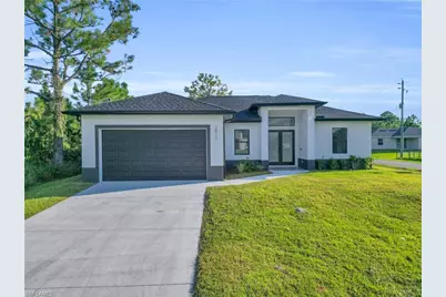 2911 37th St W, Lehigh Acres, FL 33971 - Photo 3