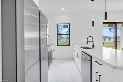 2911 37th St W, Lehigh Acres, FL 33971 - Photo 13