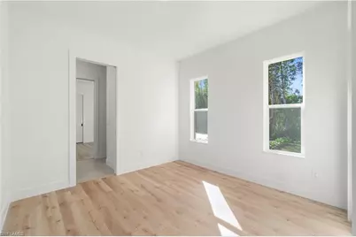 24410 Sunny Ln, Bonita Springs, FL 34135 - Photo 27