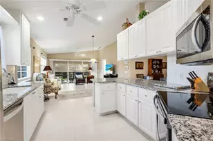 3333 Cayman Ln, Naples, FL 34119 - Photo 17