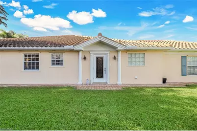 3333 Cayman Ln, Naples, FL 34119 - Photo 7