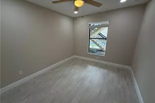 5317 Summerlin Rd, Fort Myers, FL 33919 - Photo 13