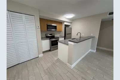 5317 Summerlin Rd #1701, Fort Myers, FL 33919 - Photo 5