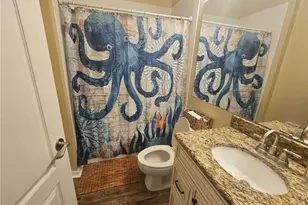 266 Newport Dr, Naples, FL 34114 - Photo 15