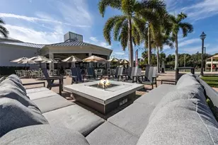 1610 Clermont Dr, Naples, FL 34109 - Photo 37