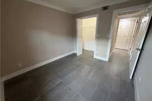 5317 Summerlin Rd, Fort Myers, FL 33919 - Photo 9