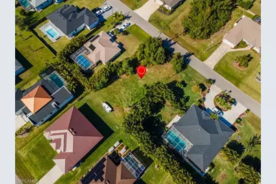 2716 SW 4th Ln, Cape Coral, FL 33991 - Photo 7