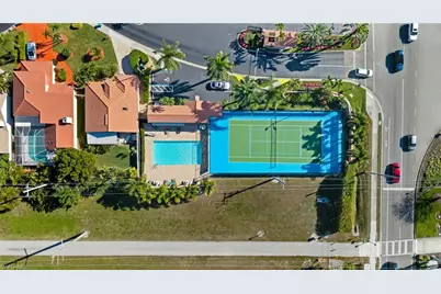 945 Moon Lake Dr, Naples, FL 34104 - Photo 37