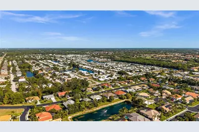 945 Moon Lake Dr, Naples, FL 34104 - Photo 35