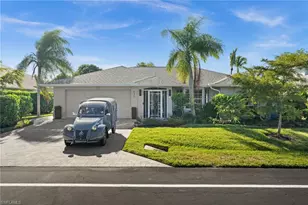 945 Moon Lake Dr, Naples, FL 34104 - Photo 33