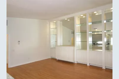 4235 Redonda Ln, Naples, FL 34119 - Photo 5