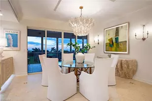 4201 Gulf Shore Blvd N, Naples, FL 34103 - Photo 9