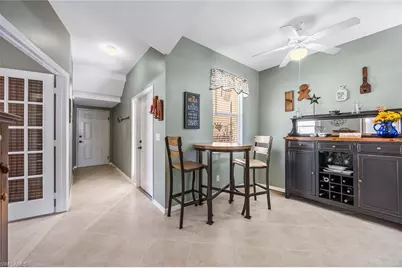 280 Robin Hood Cir #102, Naples, FL 34104 - Photo 5