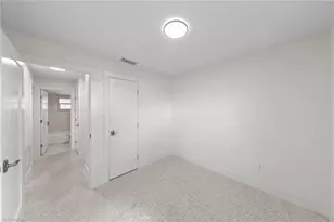 1013 Averly St, Fort Myers, FL 33919 - Photo 17