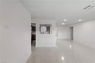 1013 Averly St, Fort Myers, FL 33919 - Photo 7