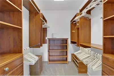 909 10th St S #204, Naples, FL 34102 - Photo 19