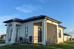 2594 43rd Ave NE, Naples, FL 34120 - Photo 5