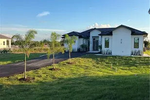 2594 43rd Ave NE, Naples, FL 34120 - Photo 7