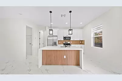 724 Drury Ave, Lehigh Acres, FL 33974 - Photo 5