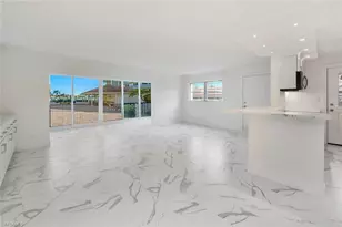 222 Harbour Dr, Naples, FL 34103 - Photo 7