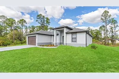 1121 Crocus St, Lehigh Acres, FL 33974 - Photo 5