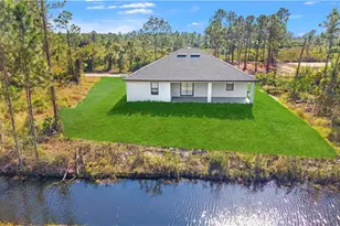 1121 Crocus St, Lehigh Acres, FL 33974 - Photo 33