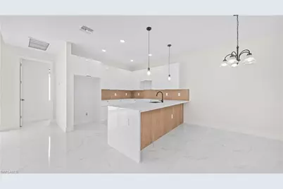 1121 Crocus St, Lehigh Acres, FL 33974 - Photo 9