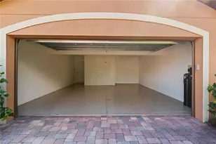 6637 Alden Woods Cir, Naples, FL 34113 - Photo 23