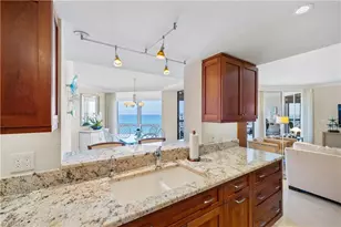 4021 Gulf Shore Blvd N, Naples, FL 34103 - Photo 9