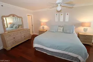 4251 Gulf Shore Blvd N, Naples, FL 34103 - Photo 17