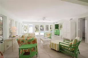 361 1st Ave N, Naples, FL 34102 - Photo 9