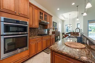 7810 Martino Cir, Naples, FL 34112 - Photo 5