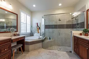 7810 Martino Cir, Naples, FL 34112 - Photo 11