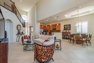 7810 Martino Cir, Naples, FL 34112 - Photo 9