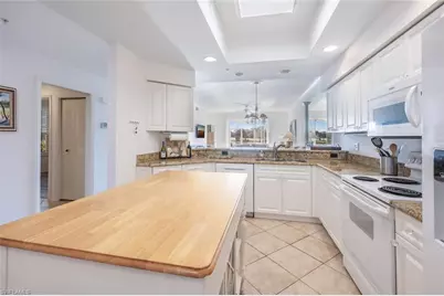 8400 Naples Heritage Dr #1511, Naples, FL 34112 - Photo 11