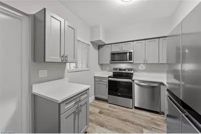 8423 Bernwood Cove Loop #405, Fort Myers, FL 33966 - Photo 3