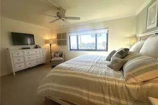 10475 Gulf Shore Dr, Naples, FL 34108 - Photo 23