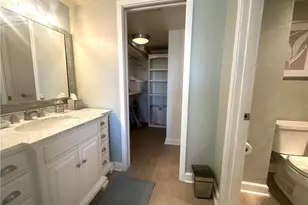 10475 Gulf Shore Dr, Naples, FL 34108 - Photo 25