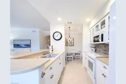 8555 Naples Heritage Dr #216, Naples, FL 34112 - Photo 13