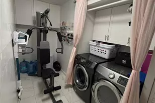 4220 Looking Glass Ln, Naples, FL 34112 - Photo 3