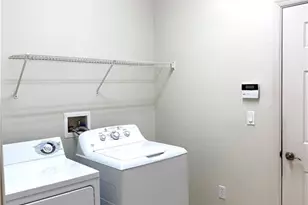 7944 Haven Dr, Naples, FL 34104 - Photo 11