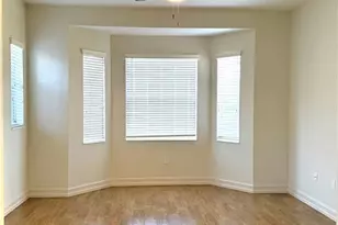 7944 Haven Dr, Naples, FL 34104 - Photo 9