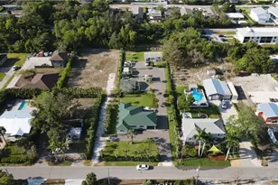 1308 Rosemary Ln, Naples, FL 34103 - Photo 25