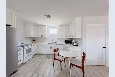 1308 Rosemary Ln, Naples, FL 34103 - Photo 21