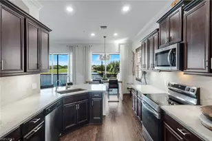 8783 Coastline Ct, Naples, FL 34120 - Photo 15