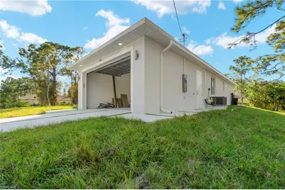 918 Hollister Ave, Lehigh Acres, FL 33974 - Photo 31