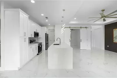 918 Hollister Ave, Lehigh Acres, FL 33974 - Photo 11