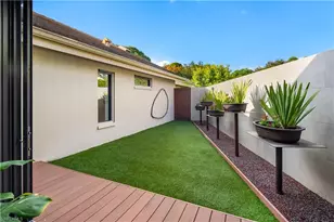 705 Shadow Lake Ln, Naples, FL 34108 - Photo 41