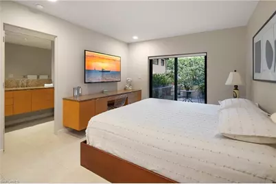 705 Shadow Lake Ln, Naples, FL 34108 - Photo 33