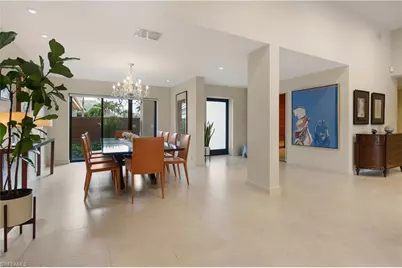 705 Shadow Lake Ln, Naples, FL 34108 - Photo 7